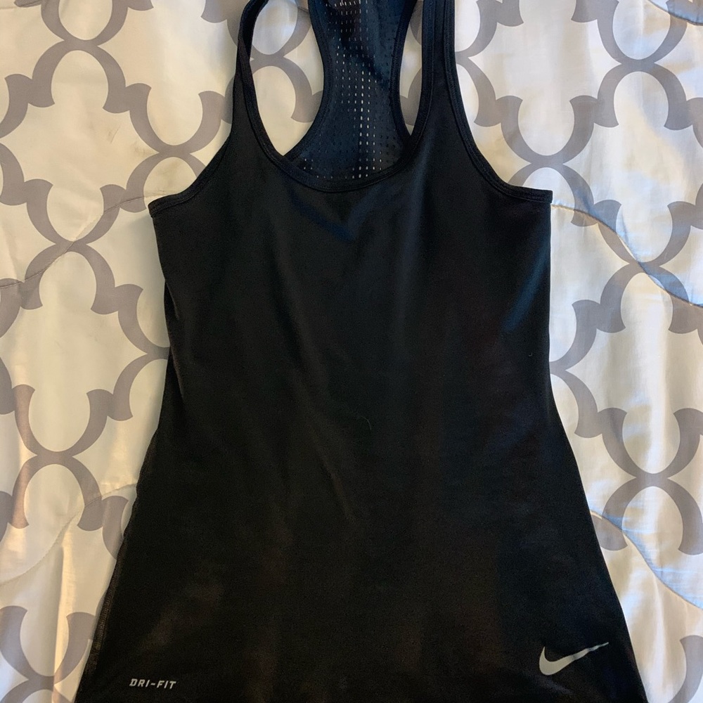Nike, tank top.